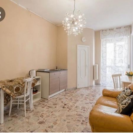 B&B Palazzo Veliero Al Castello Torremaggiore Luaran gambar