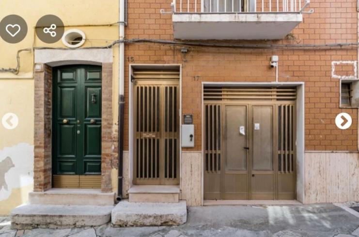 B&B Palazzo Veliero Al Castello Torremaggiore Luaran gambar